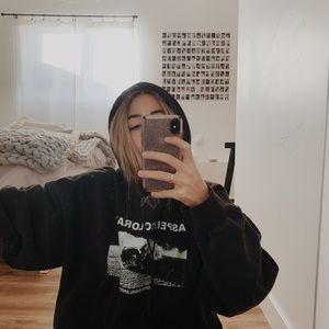 Meet your Posher, Isabelle